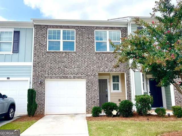 $1,735 | 11971 Fuller Street, Hampton, GA 30228