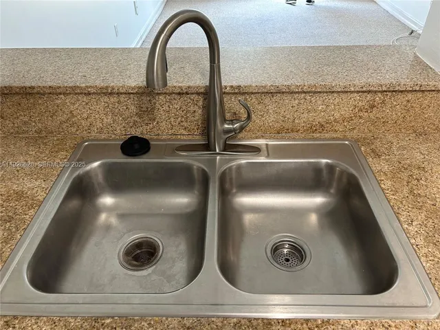 $2,100 | 117 Northwest 42nd Avenue, Unit 1516, Miami, FL 33126