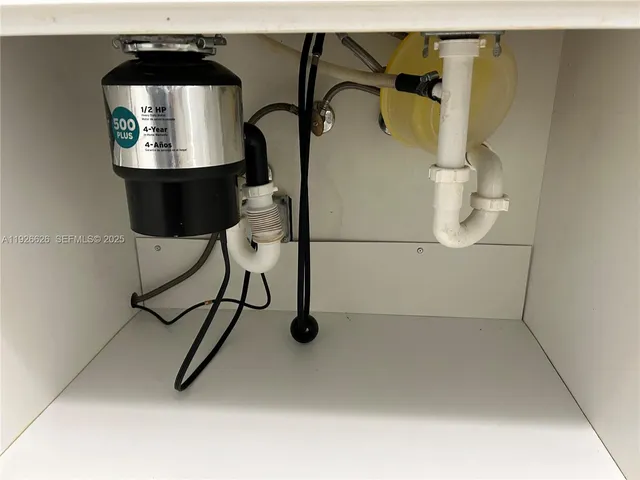 $2,100 | 117 Northwest 42nd Avenue, Unit 1516, Miami, FL 33126