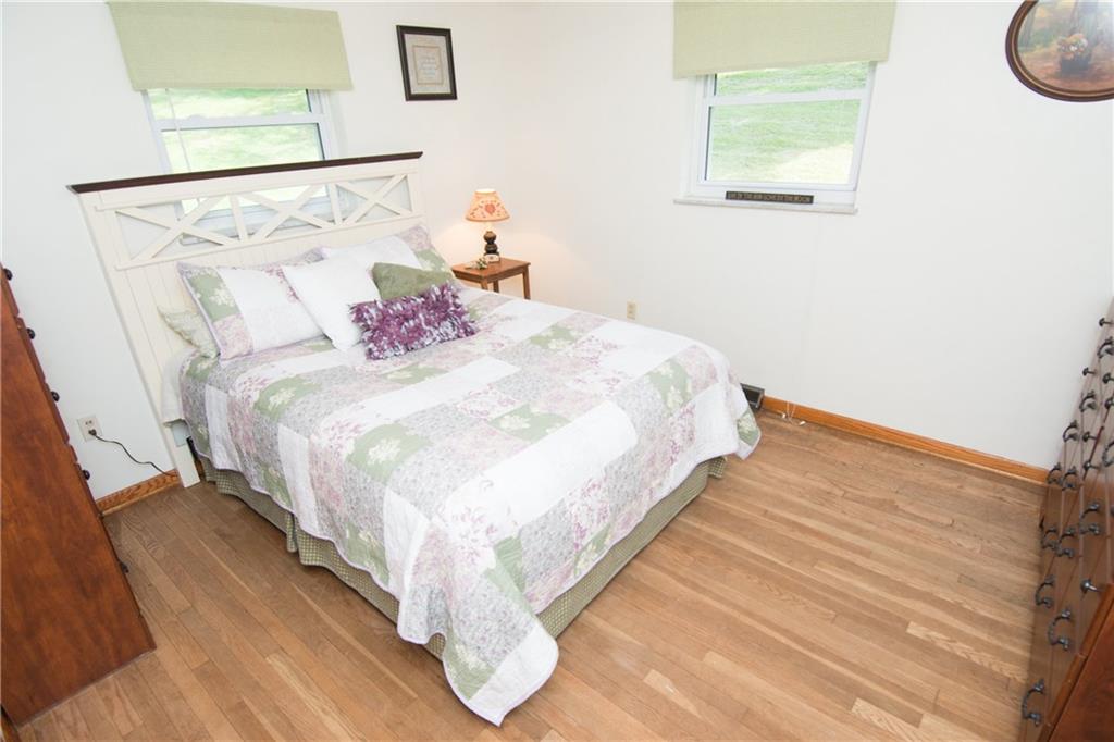 227 Fulton Road Canonsburg, PA 15317 - Photo 9 of 24 227 Fulton Road Master Bedroom