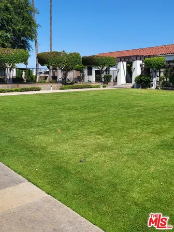 $299,000 | 2601 East Victoria Street, Unit 376, Rancho Dominguez, CA 90220