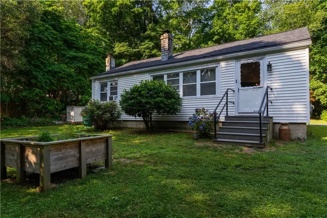 $525,000 | 16 Smith Street, Bristol, RI 02809