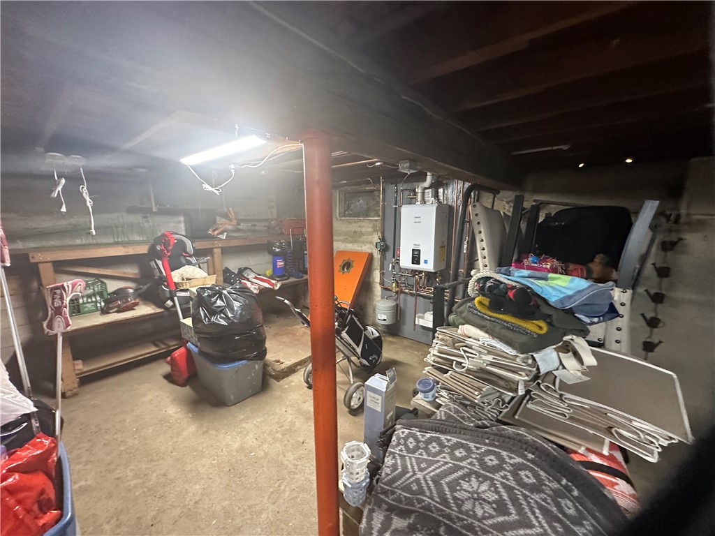 16 Smith Street Bristol, RI 02809 - Photo 41 of 44