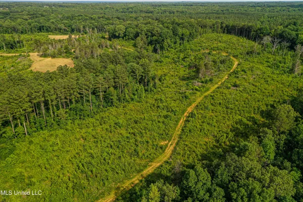 $547,286 | 2 Garrett Creek Loop, Pontotoc, MS 38863