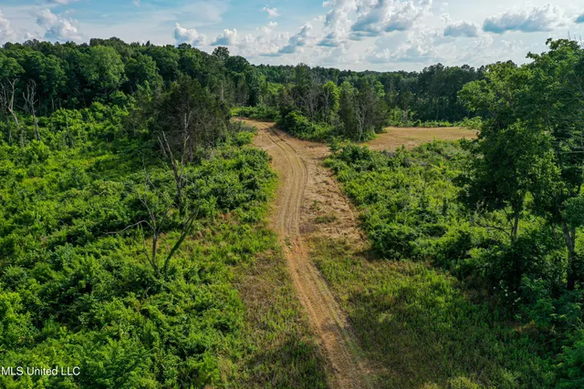 $547,286 | 2 Garrett Creek Loop, Pontotoc, MS 38863