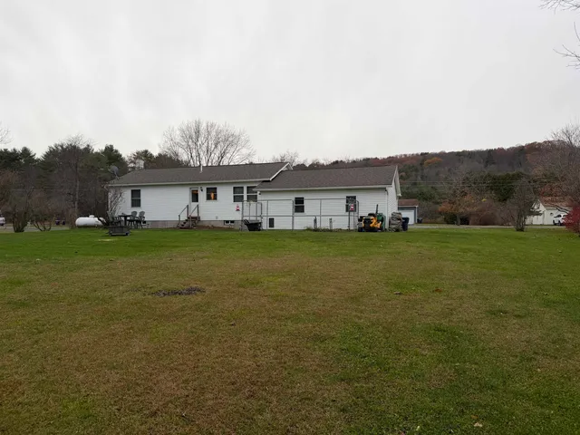 $305,000 | 42 Birch Street, Bradford, VT 05033