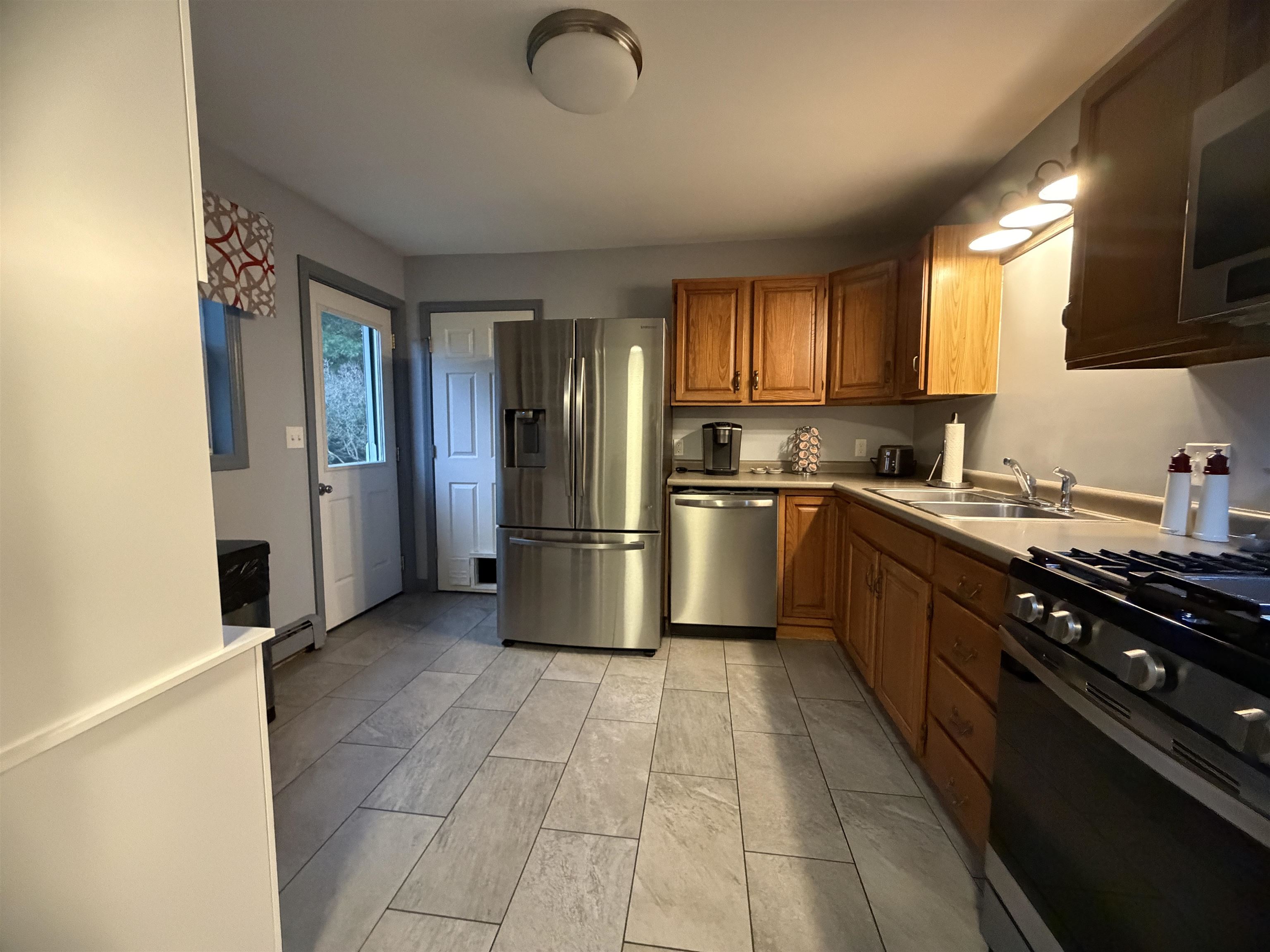 42 Birch Street Bradford, VT 05033 - Photo 6 of 15