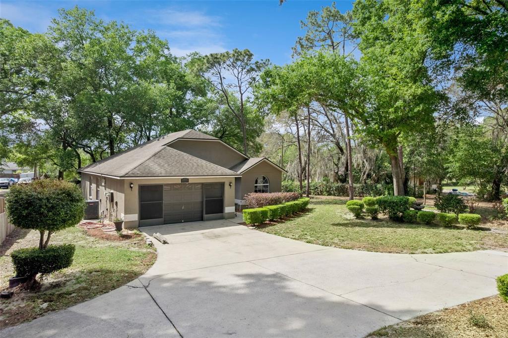 1766 Clarcona Road Apopka, FL 32703 - Photo 2 of 27