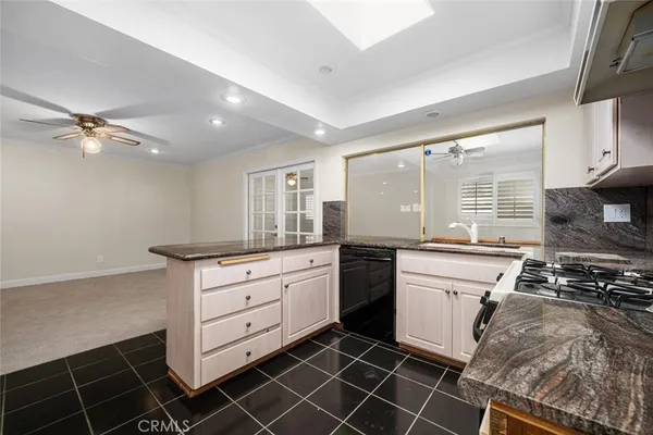 $1,495,000 | 3622 Pacific Drive, Long Beach, CA 90807