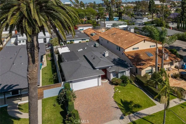 $1,495,000 | 3622 Pacific Drive, Long Beach, CA 90807