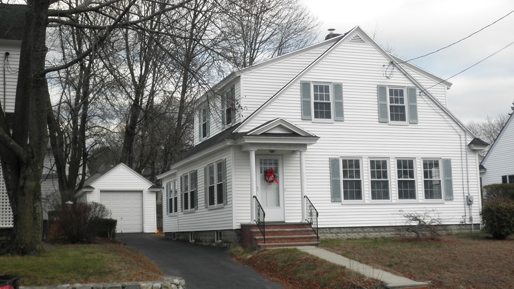 278 Waverly Road North Andover, MA 01845 - Photo 1 of 30 Gallery Image 1