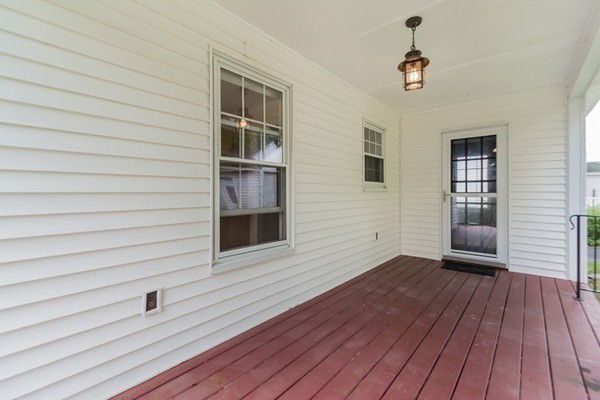 278 Waverly Road North Andover, MA 01845 - Photo 25 of 30 Gallery Image 25