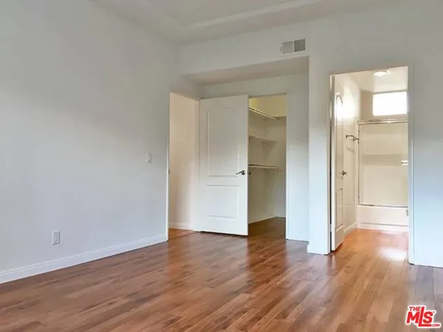 $3,345 | 14430 Benefit Street, Unit 201, Sherman Oaks, CA 91423