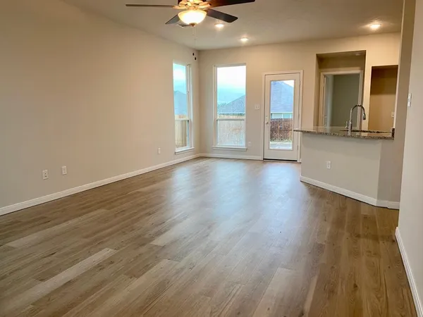 $1,875 | 311 Camp Bowie Road, Caldwell, TX 77836