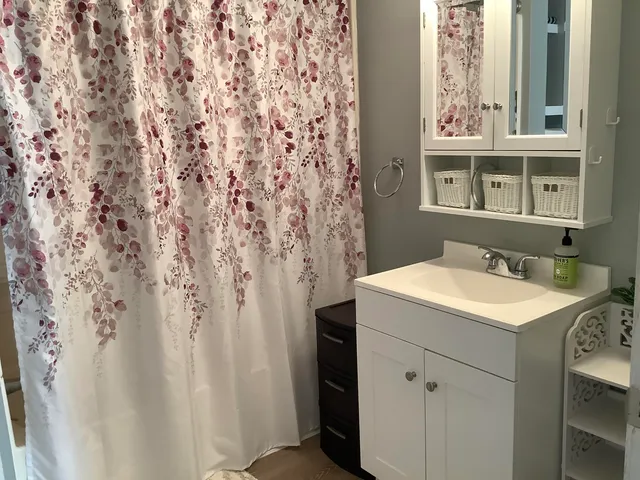 $319,900 | 77 Main Street, Mars Hill, ME 04758