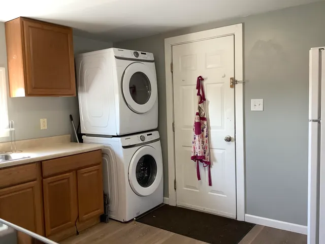 $319,900 | 77 Main Street, Mars Hill, ME 04758