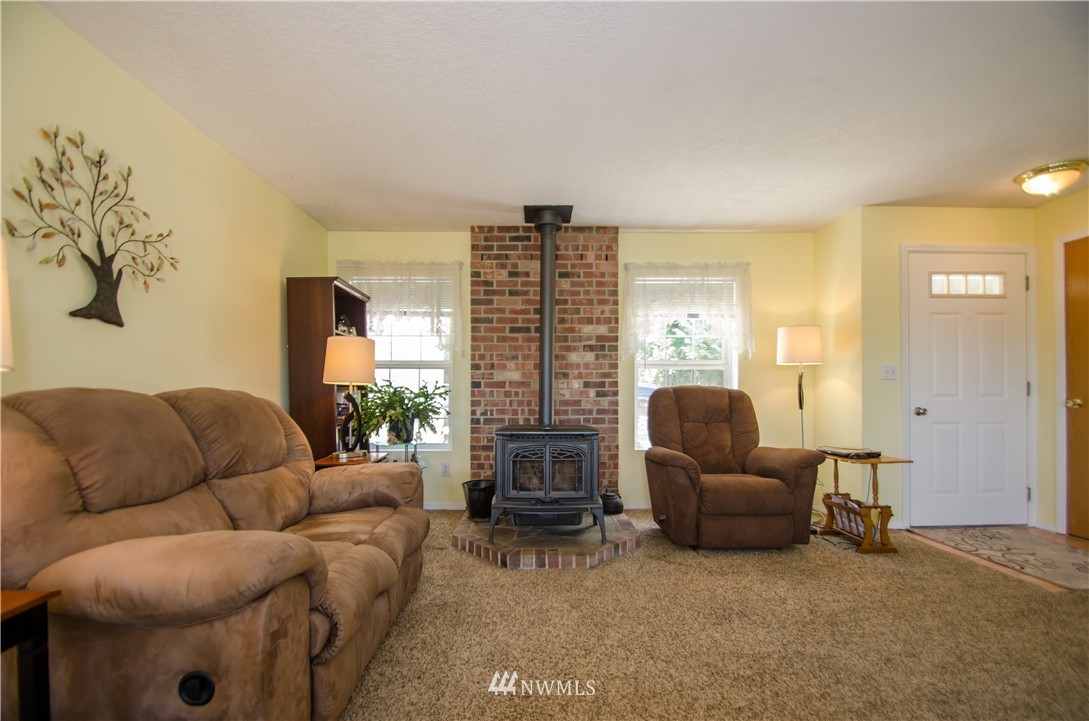 265 A Maw Road Toledo, WA 98591 - Photo 3 of 23
