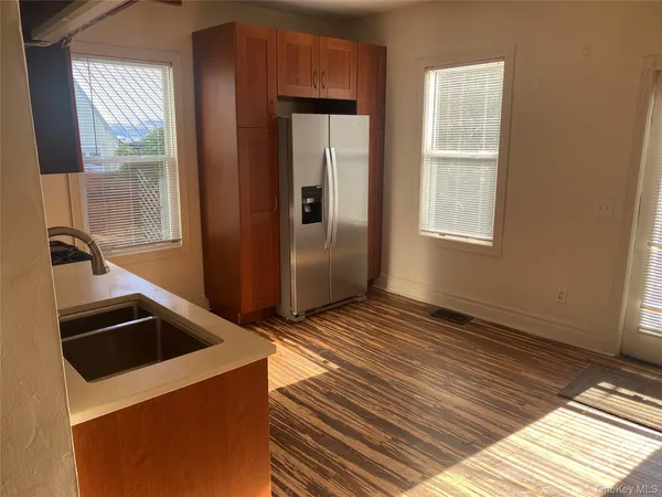 $3,500 | 8 Willow Street, Beacon, NY 12508