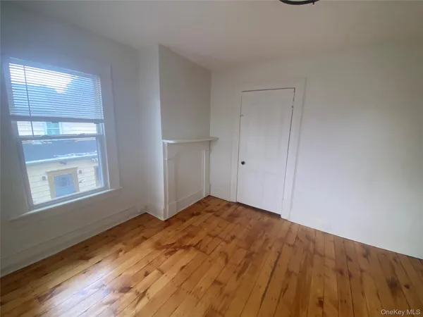 $3,500 | 8 Willow Street, Beacon, NY 12508