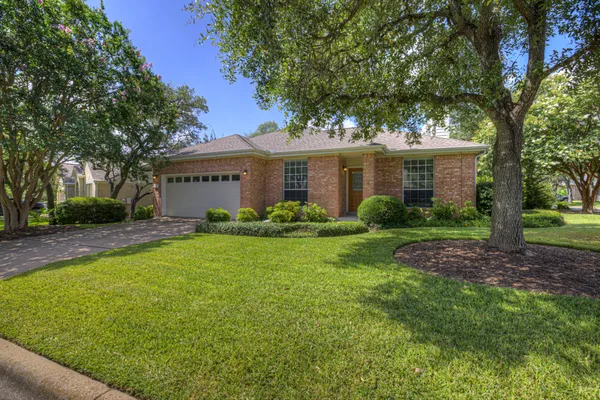 $599,900 | 6661 Ruxton Lane, Austin, TX 78749