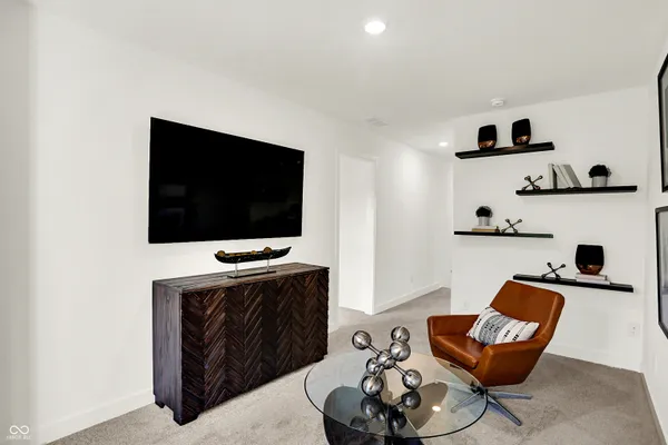 $318,145 | 8093 Ridge Line Drive, Pendleton, IN 46064