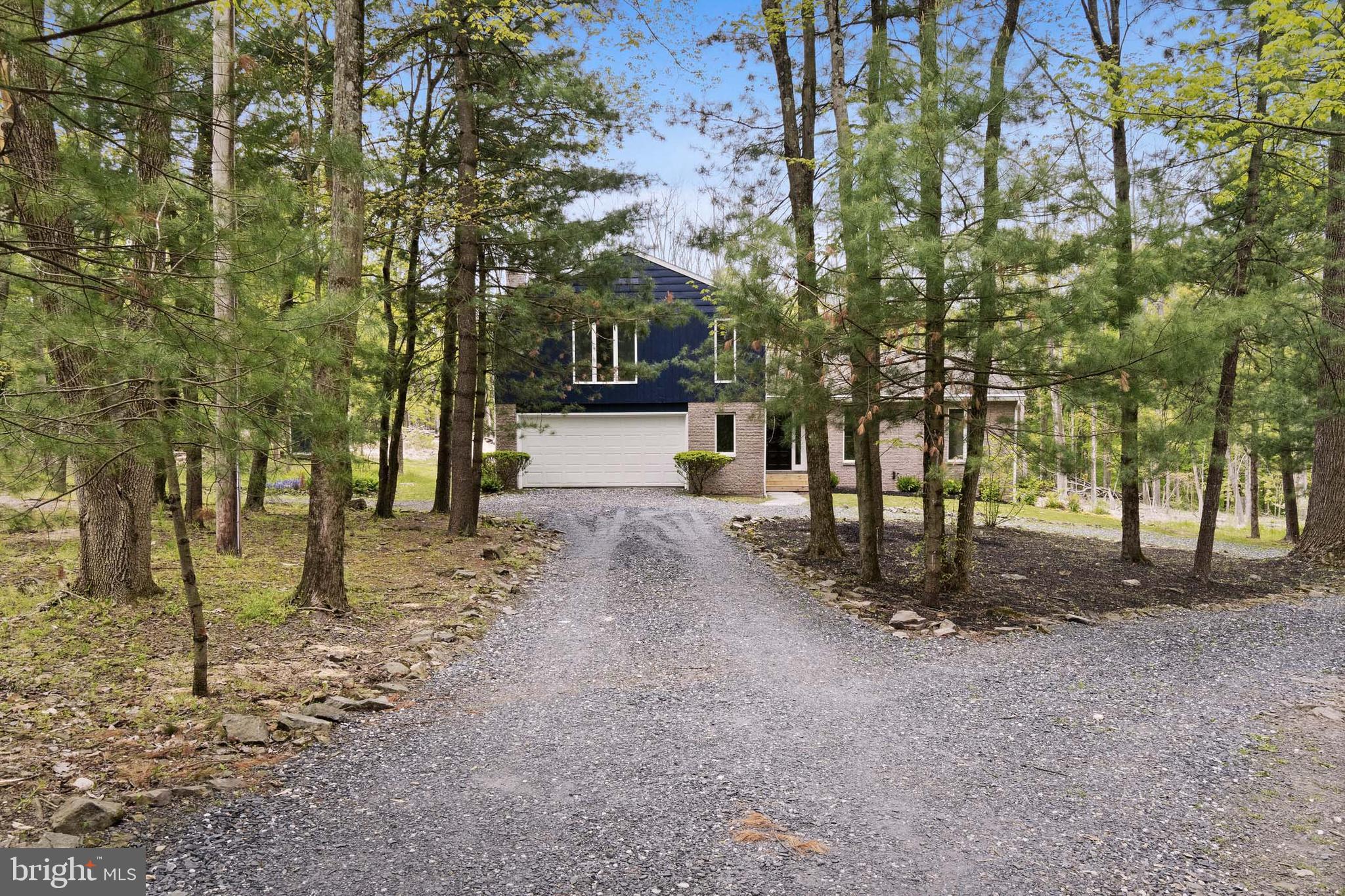 2240 Broomstick Road Perkiomenville, PA 18074 - Photo 2 of 47 Gallery Image 2