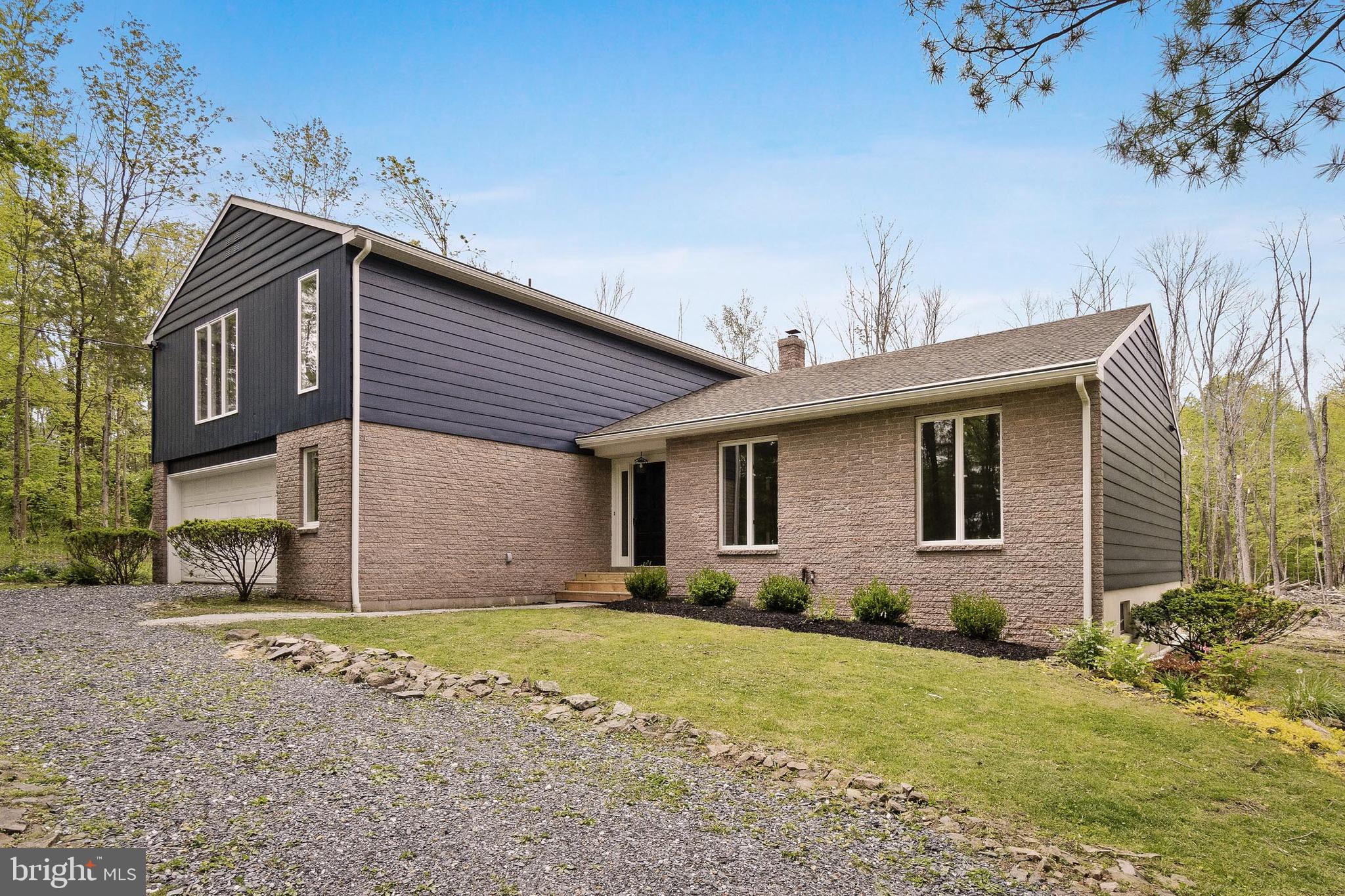 2240 Broomstick Road Perkiomenville, PA 18074 - Photo 4 of 47 Gallery Image 4