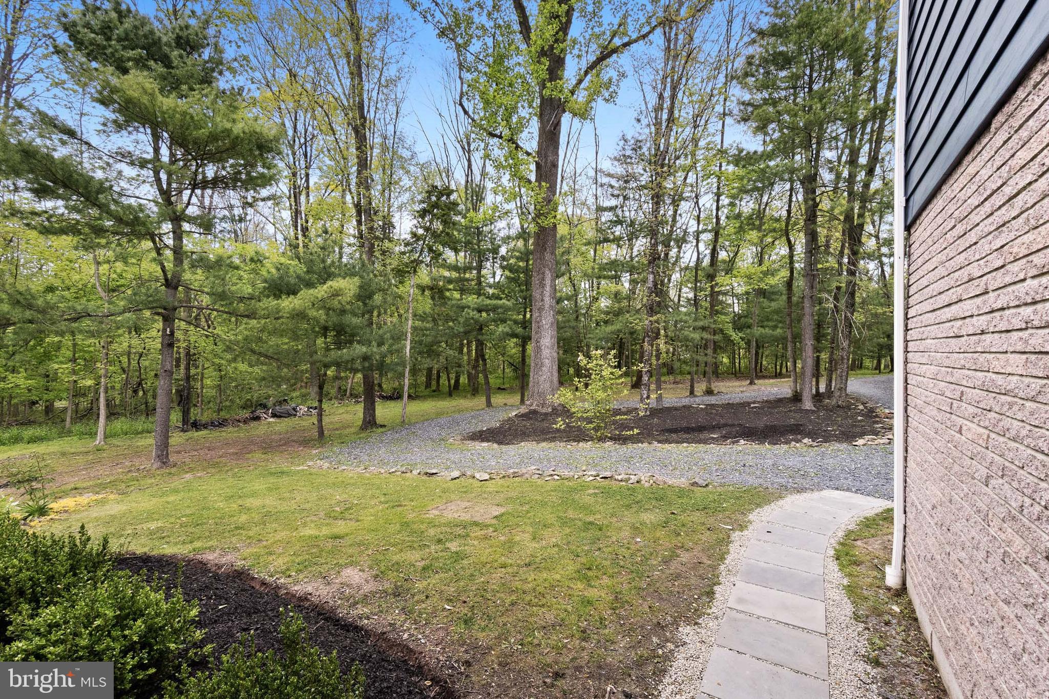 2240 Broomstick Road Perkiomenville, PA 18074 - Photo 7 of 47 Gallery Image 7
