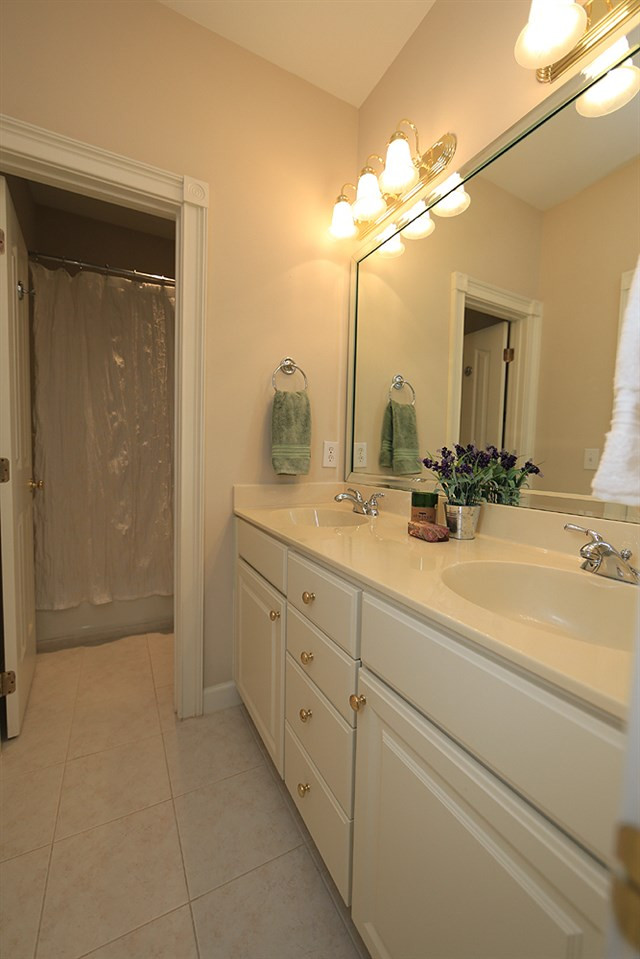 3916 Bentley Bridge Road Raleigh, NC 27612 - Photo 26 of 30 Bathroom