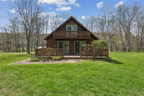 $239,000 | 136 Bottom Road, Mill Run, PA 15464