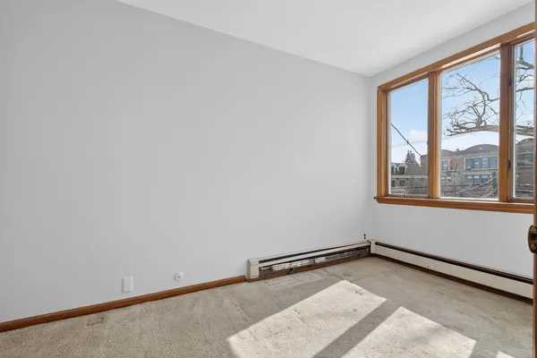 $2,000 | 55 West 5th Street, Unit 2, Bayonne, NJ 07002