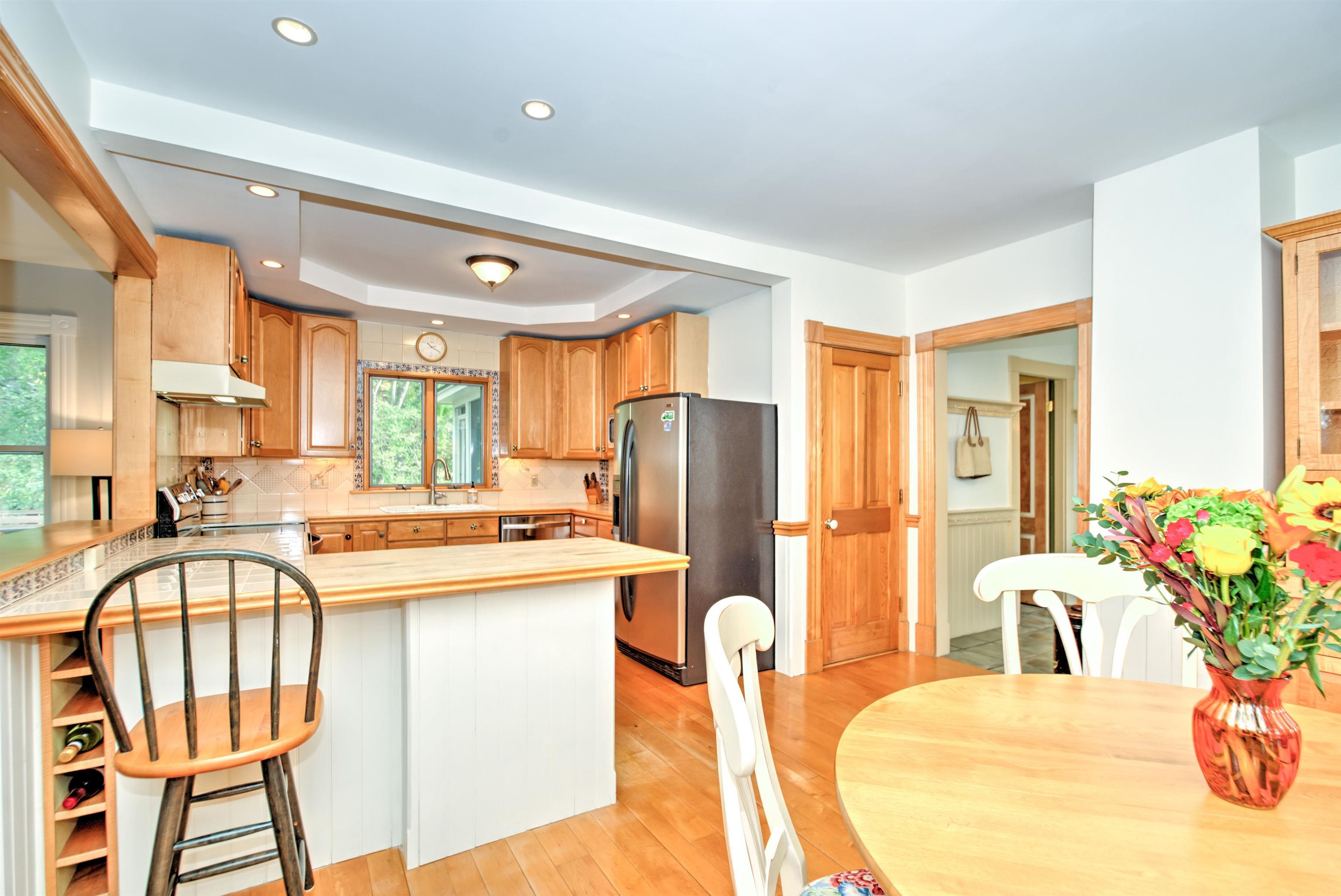 77 Jericho Road Pelham, NH 03076 - Photo 34 of 39