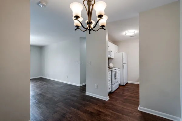 $1,650 | 514 North Petway Street, Unit 305, Franklin, TN 37064