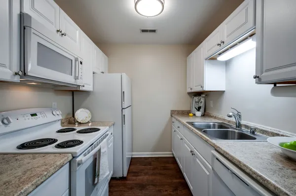 $1,650 | 514 North Petway Street, Unit 305, Franklin, TN 37064