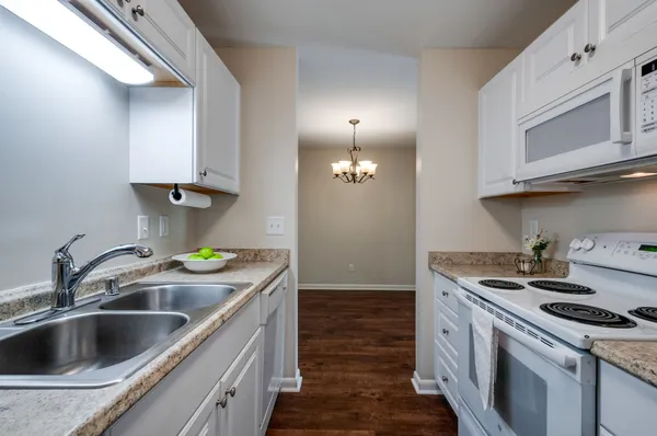 $1,650 | 514 North Petway Street, Unit 305, Franklin, TN 37064