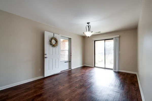 $1,650 | 514 North Petway Street, Unit 305, Franklin, TN 37064