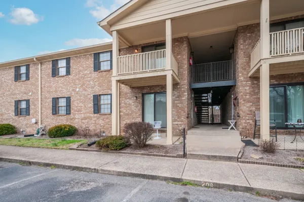 $1,650 | 514 North Petway Street, Unit 305, Franklin, TN 37064