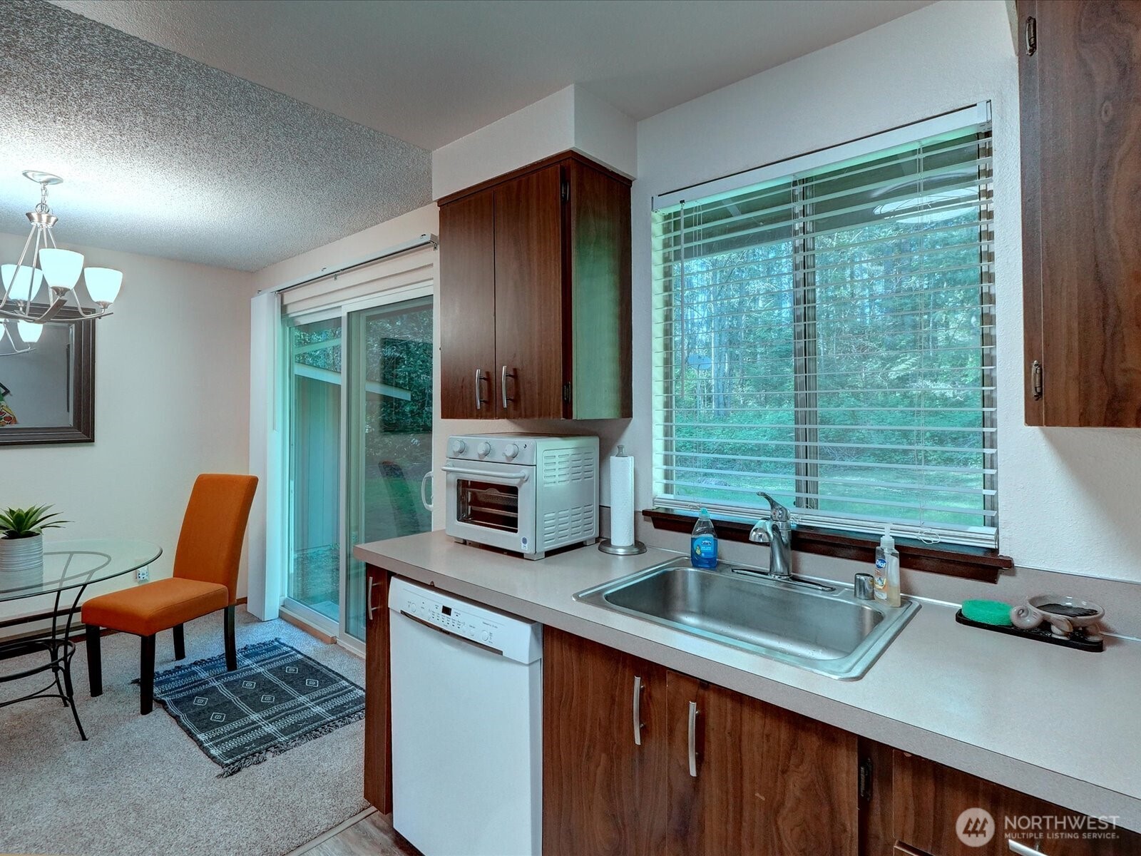 3329 Locker Road Southeast Port Orchard, WA 98366 - Photo 11 of 29 Gallery Image 11