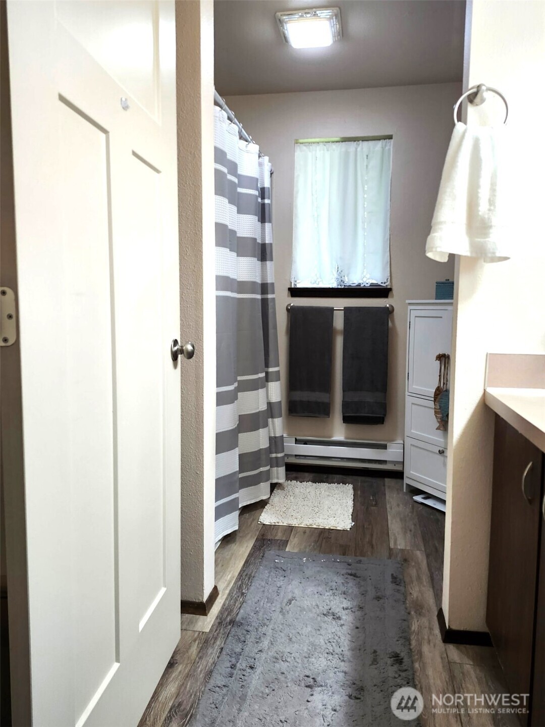 3329 Locker Road Southeast Port Orchard, WA 98366 - Photo 19 of 29 Gallery Image 19