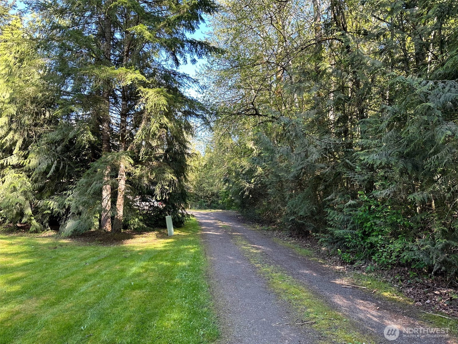 3329 Locker Road Southeast Port Orchard, WA 98366 - Photo 25 of 29 Gallery Image 25