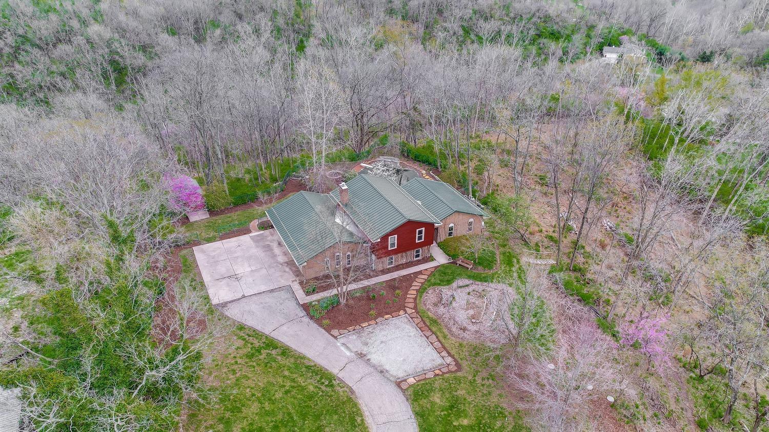 2208 South Road Cincinnati, OH 45233 - Photo 2 of 49 Gallery Image 2