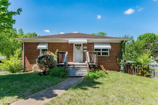 $360,000 | 3209 Memorial Avenue, Lynchburg, VA 24501