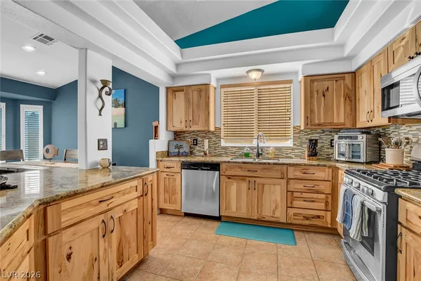 $2,595 | 8041 Edward Baher Avenue, Las Vegas, NV 89149