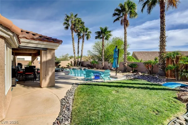 $2,595 | 8041 Edward Baher Avenue, Las Vegas, NV 89149