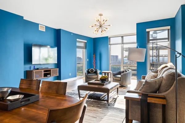 $3,900 | 603 Davis Street, Unit 1103, Austin, TX 78701