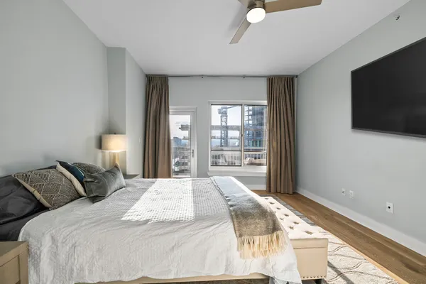 $3,900 | 603 Davis Street, Unit 1103, Austin, TX 78701