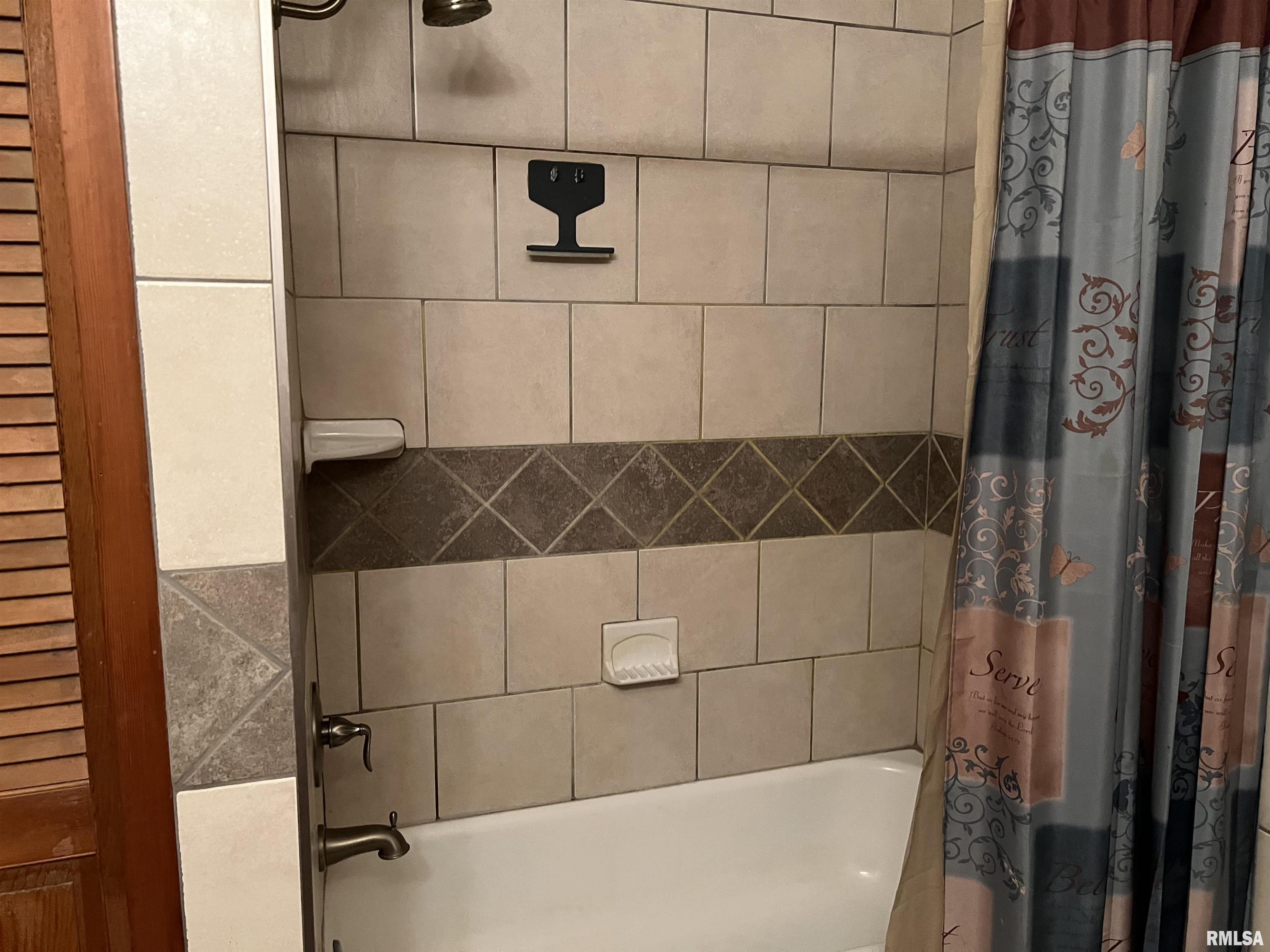 1940 Midway Road Murrayville, IL 62668 - Photo 12 of 39