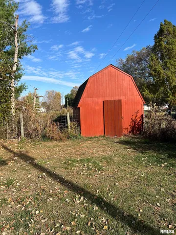 $200,000 | 1940 Midway Road, Murrayville, IL 62668