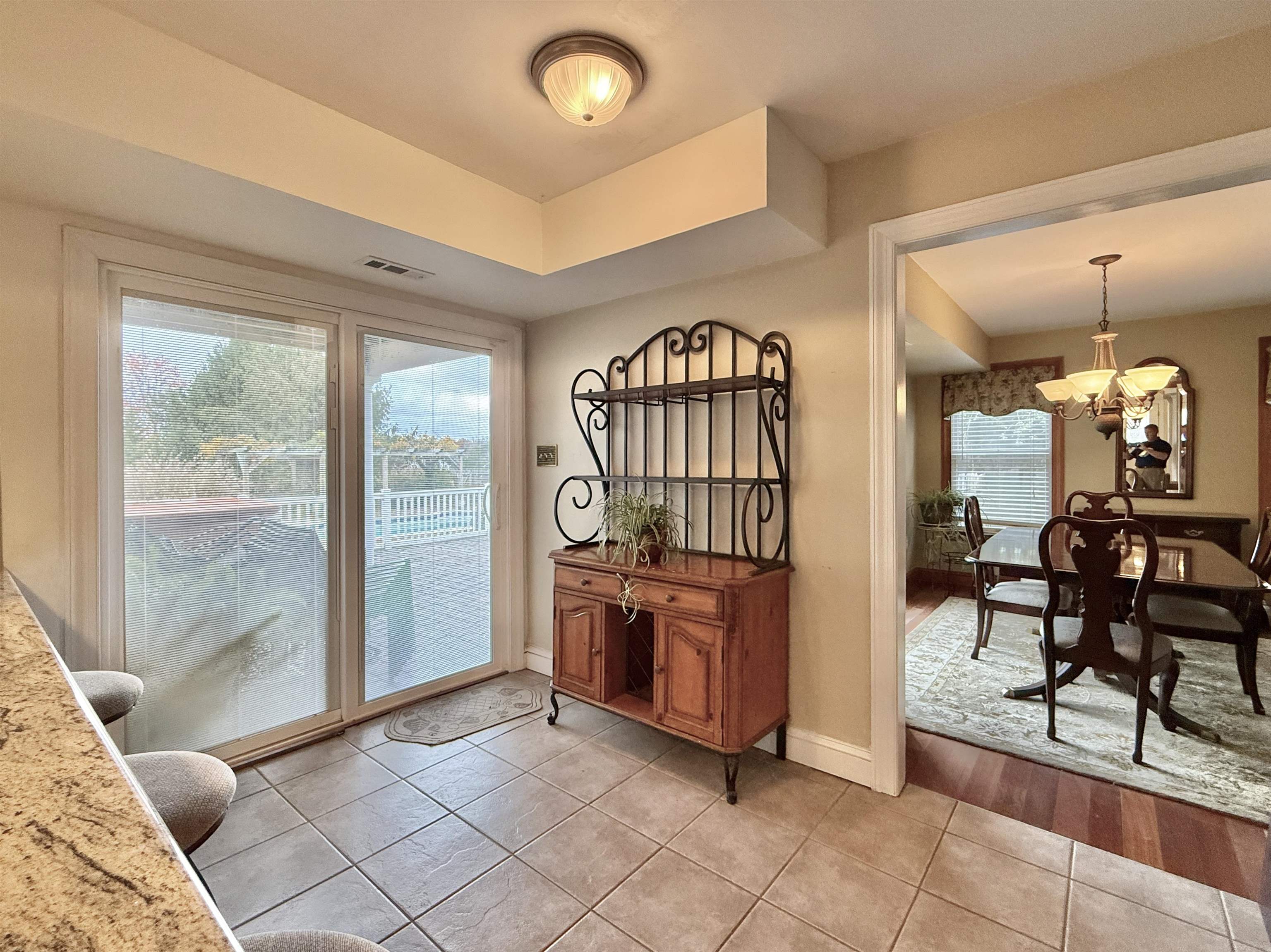 1981 Tuckahoe Road Woodbine, NJ 08270 - Photo 24 of 37 a view of a livingroom with furniture