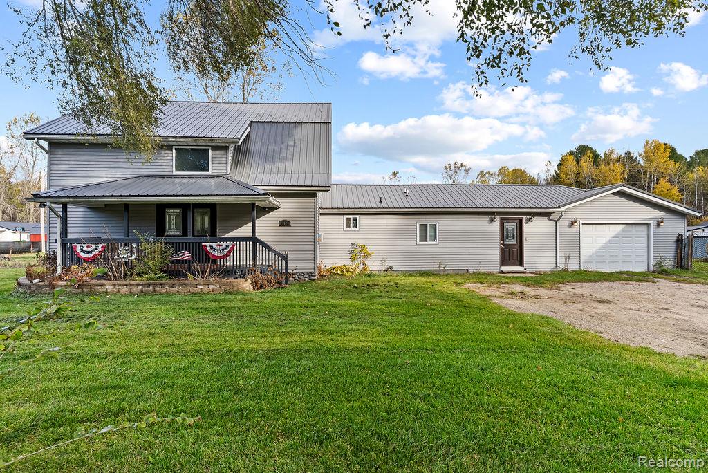 4576 West Baker Road Coleman, MI 48618 - Photo 3 of 40